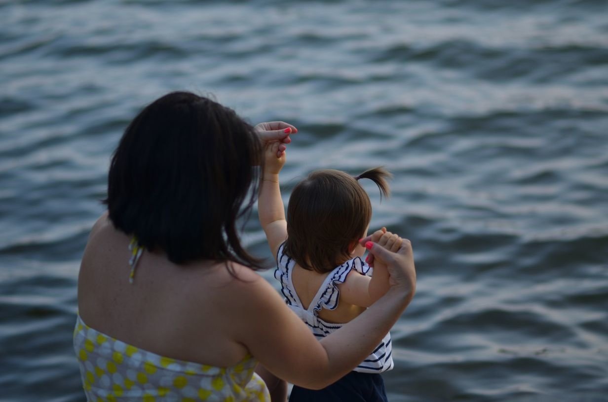 De Essentials Voor Een Vakantie Met Je Baby - Schattige Babykleertjes