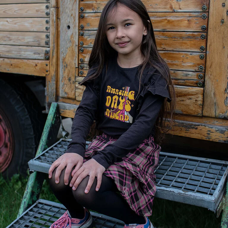 Rokje Kendra (sand check)