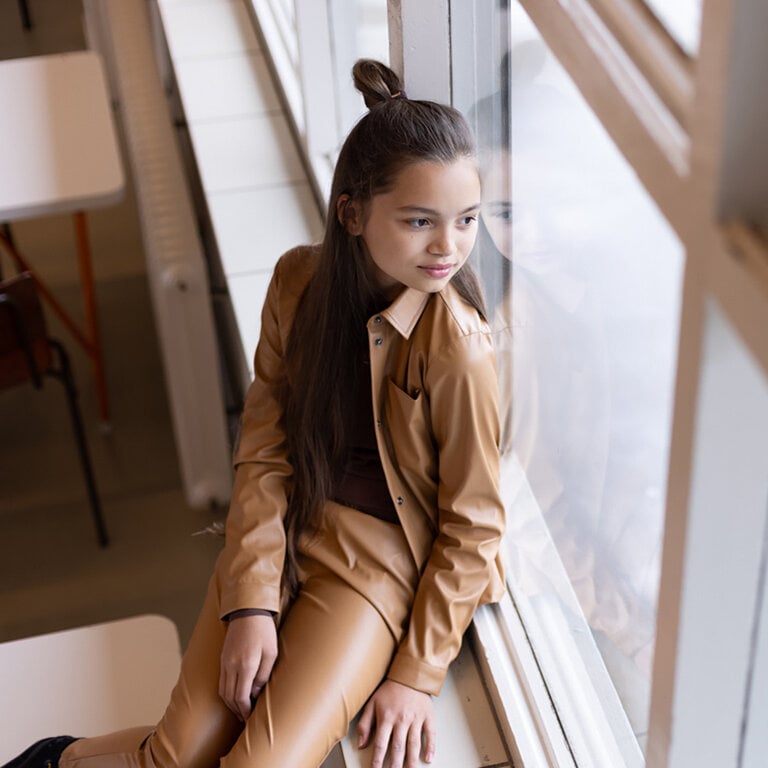 Jasje Robina (brown caramel)