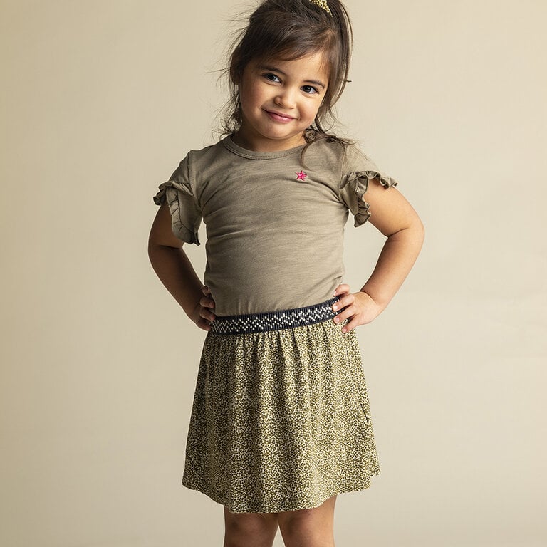 Jurkje small panther (animal)