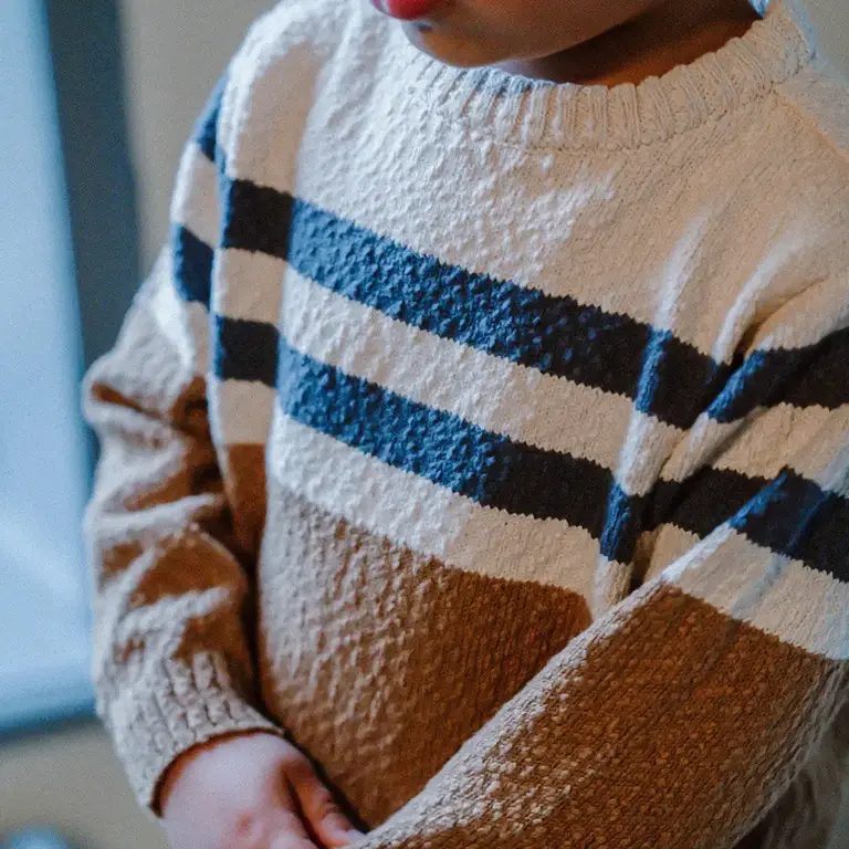 Gebreide trui (hazelnut)