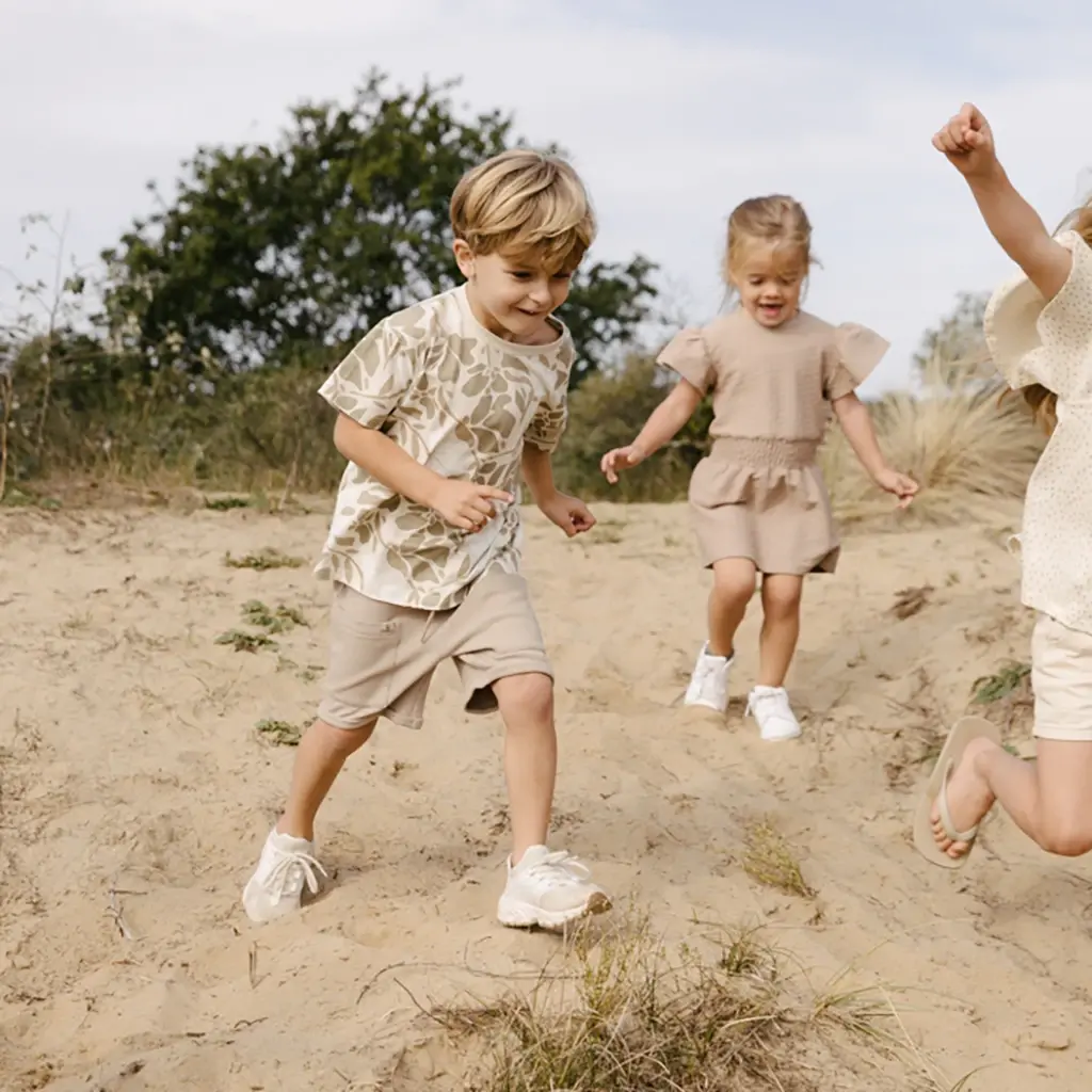 T-shirt Mak (aop white flower)