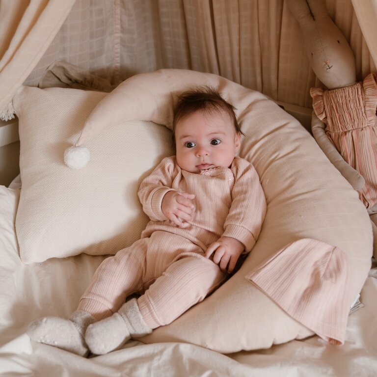 Set overslag longsleeve met broekje en mutsje (light dusty pink)