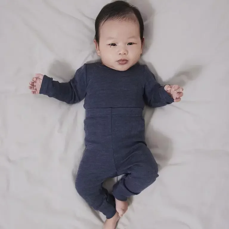 Broekje merino (ombre blue)