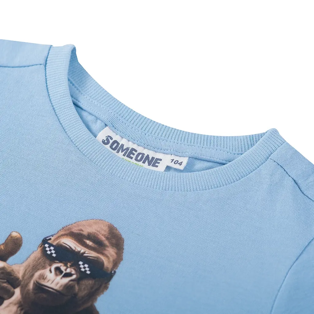 T-shirt Dries (light blue)