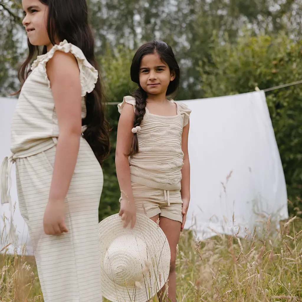 Kort gebreid broekje Suze (cotton cream)