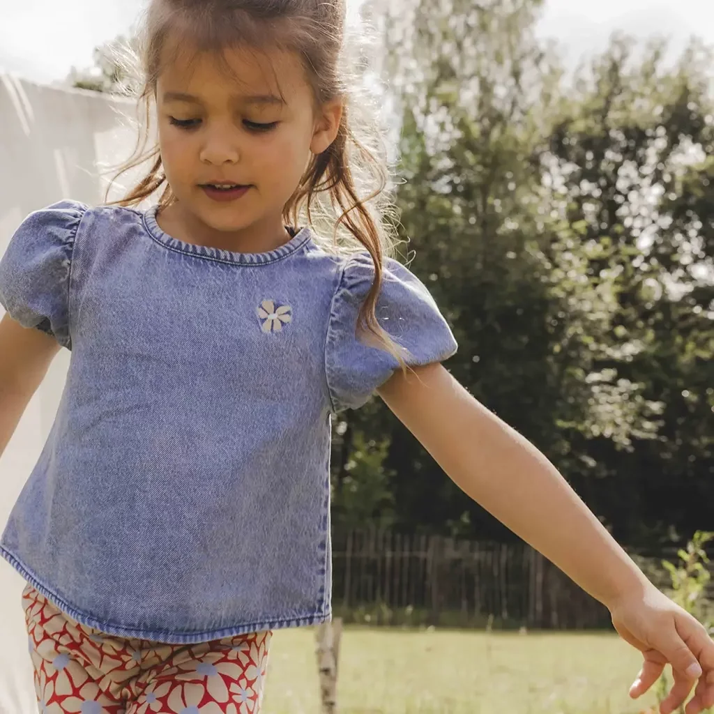 Spijkerblouse (bright blue denim)