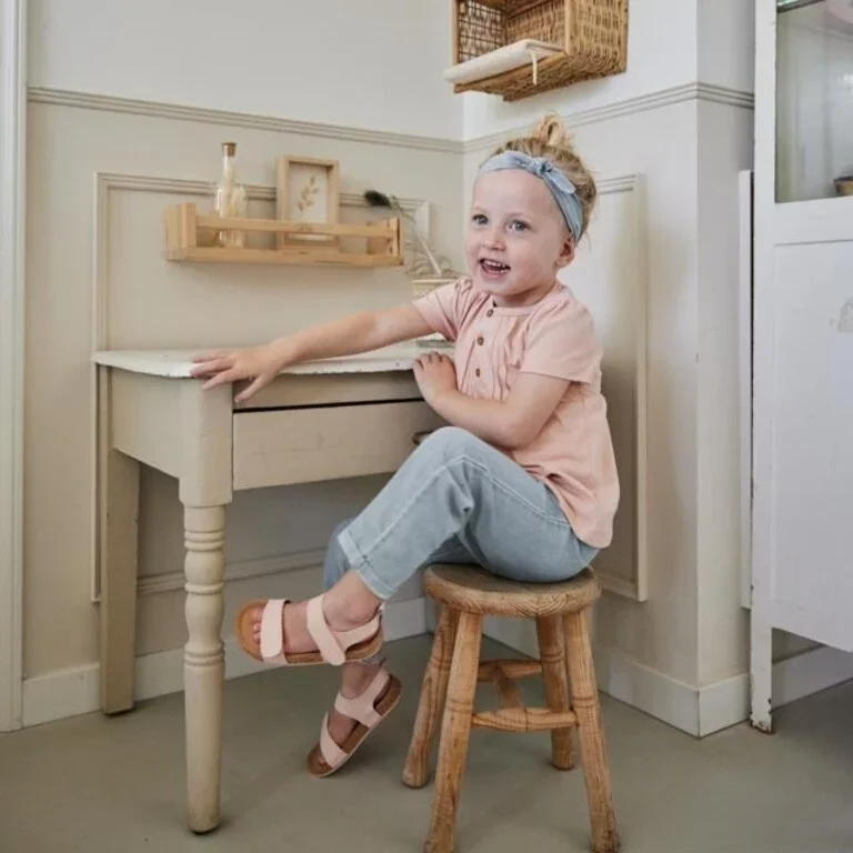 T-shirt (light coral)