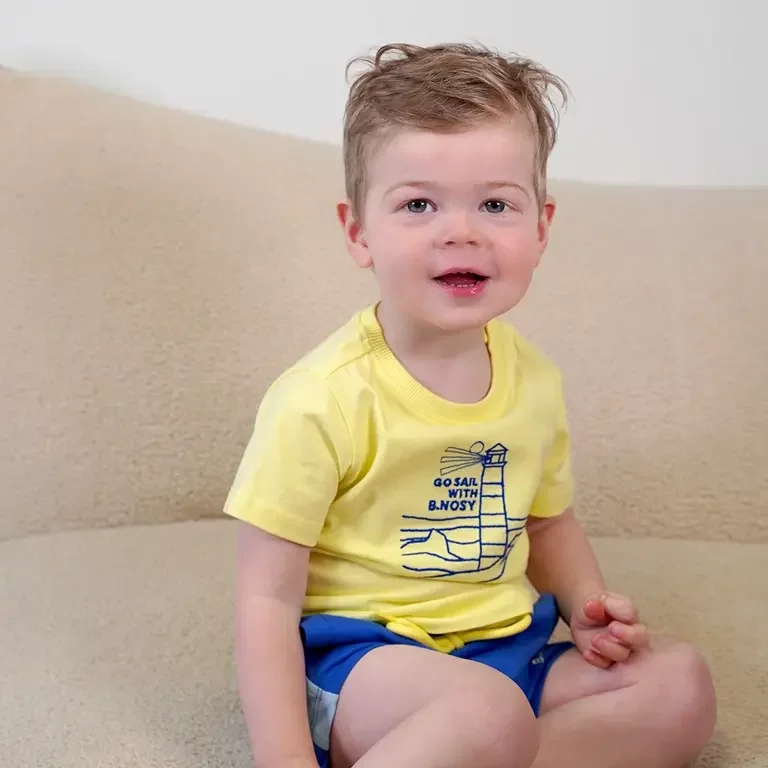 T-shirtje Thymen (sunny lime)