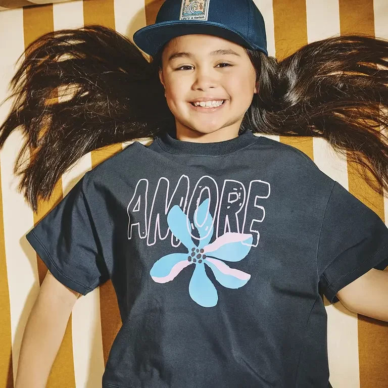 T-shirt BOXY Kelcie (graphite)