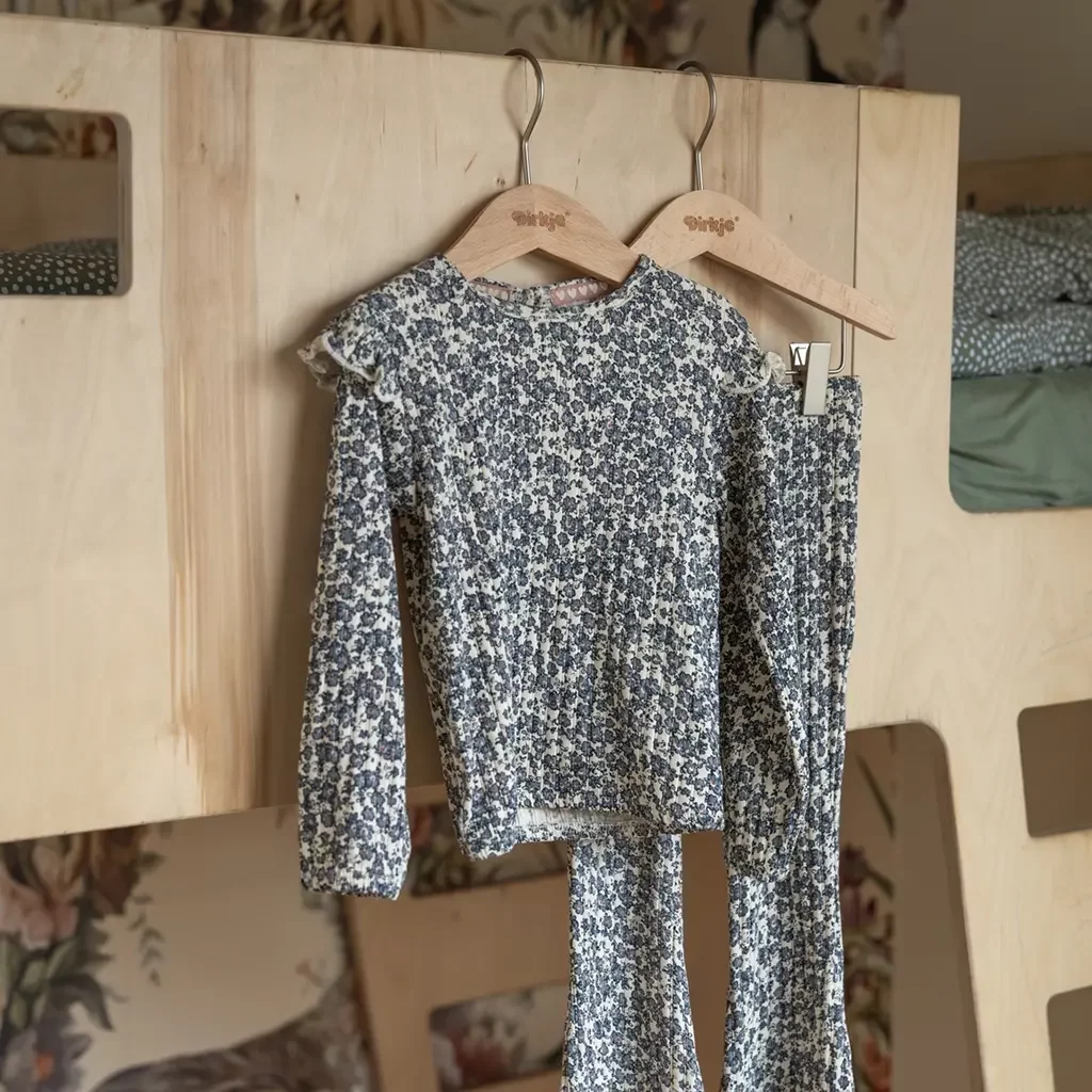 Broek flared (off white)