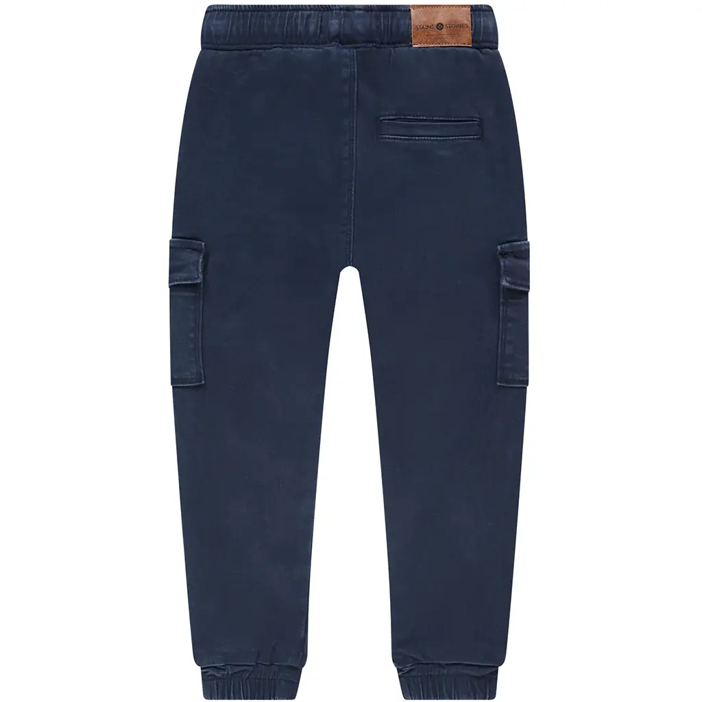 Broek worker (night)