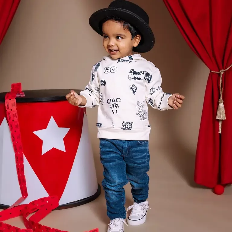 Trui hoodie Illias (aop white sketch)