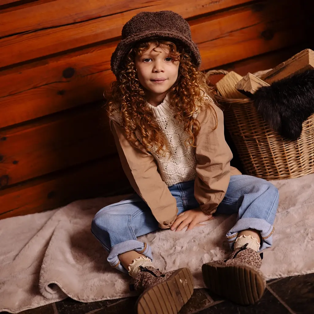 Trui Vere (dark sand)