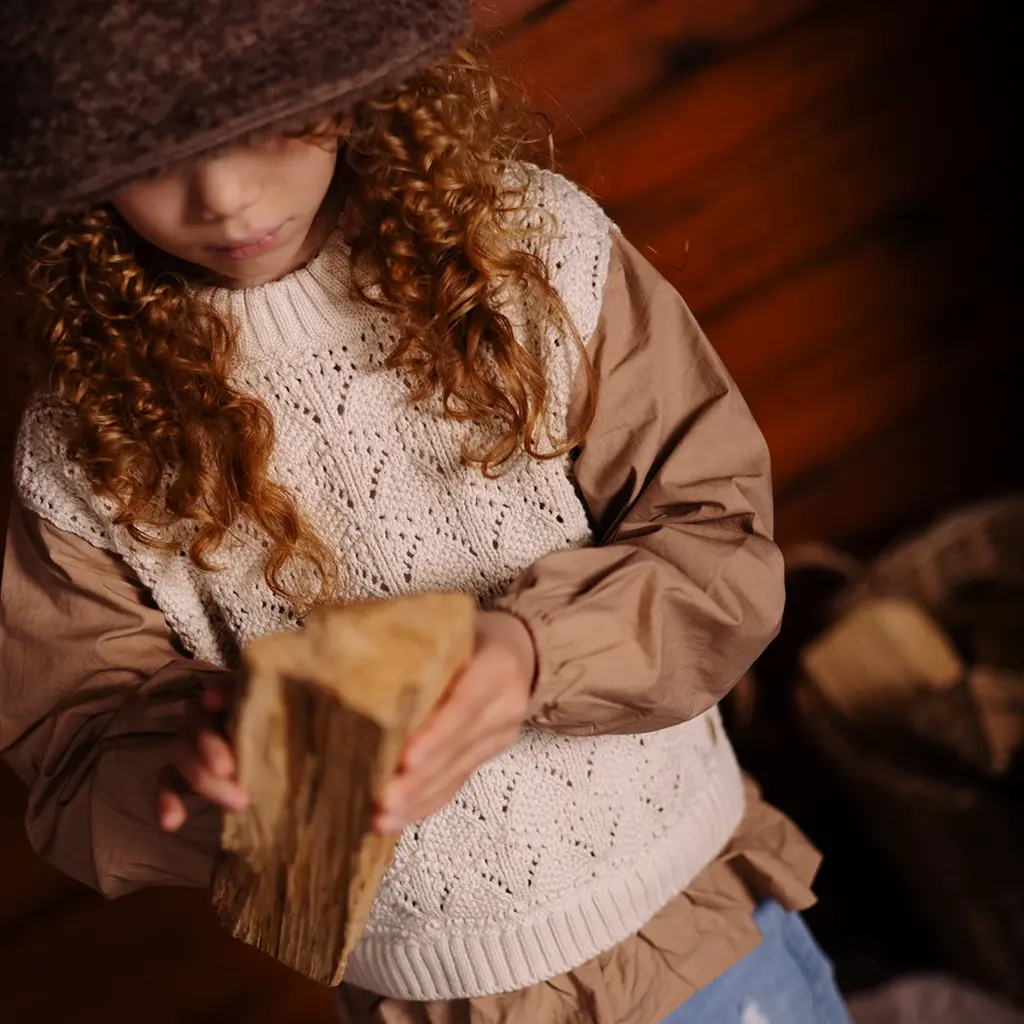 Trui Vere (dark sand)