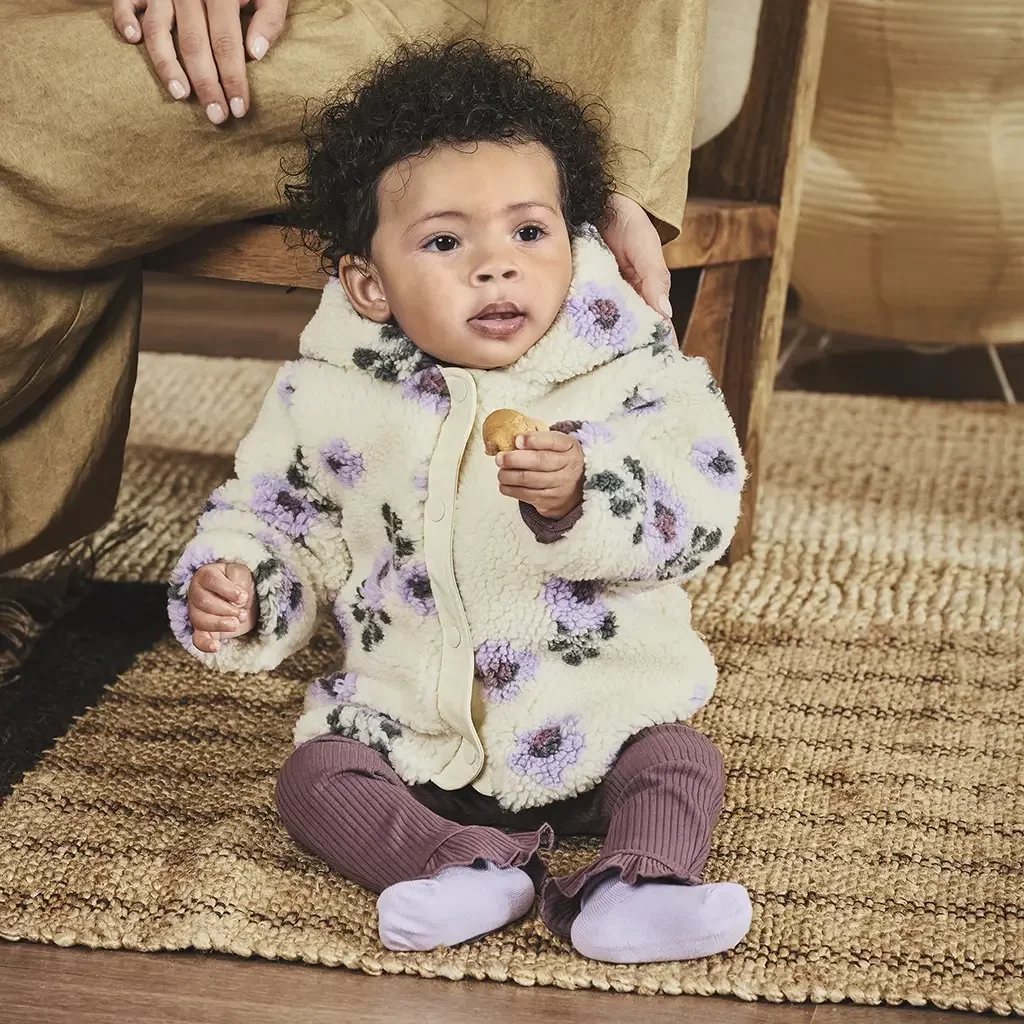 Jasje teddy bloemen Nayla (vanilla cream)