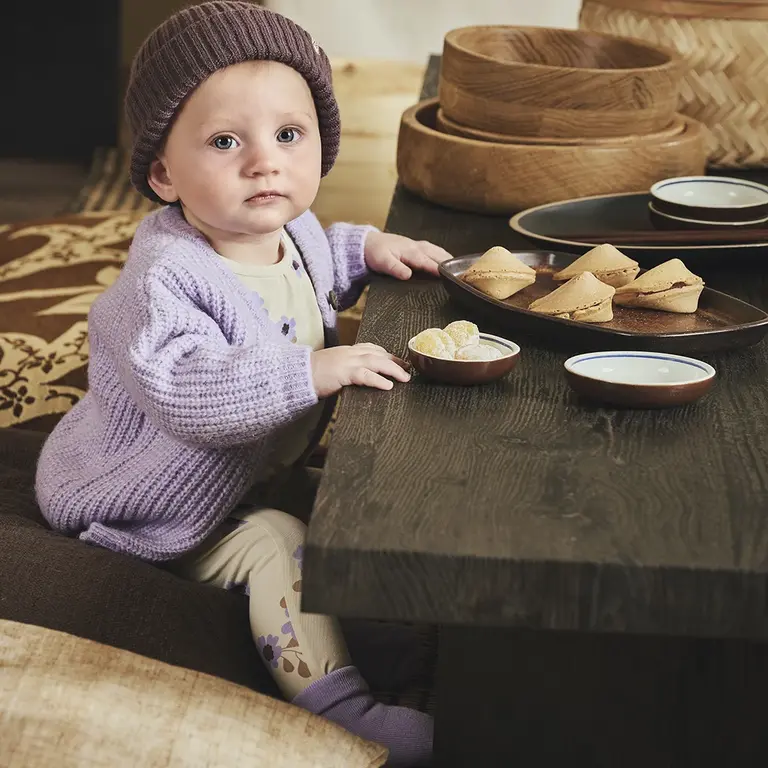 Gebreid mutsje Mayar (frosted plum)