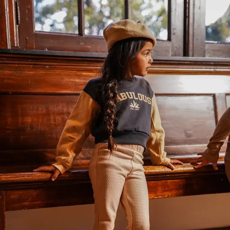 Trui cropped loose fit (faded black)