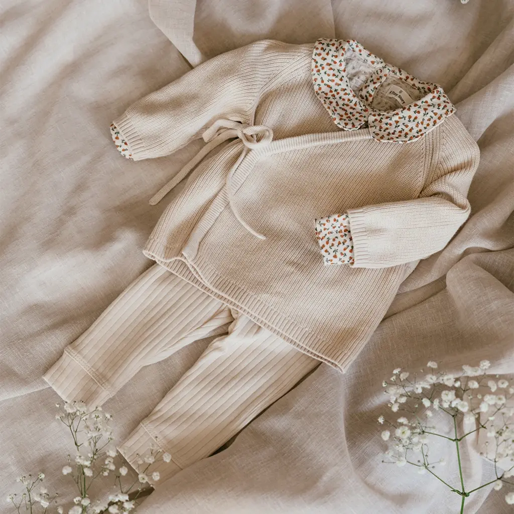 Gebreid vestje/overslag shirtje (snow)