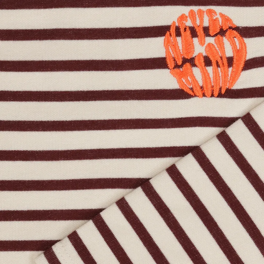 Longsleve Concrete (rum raisin)