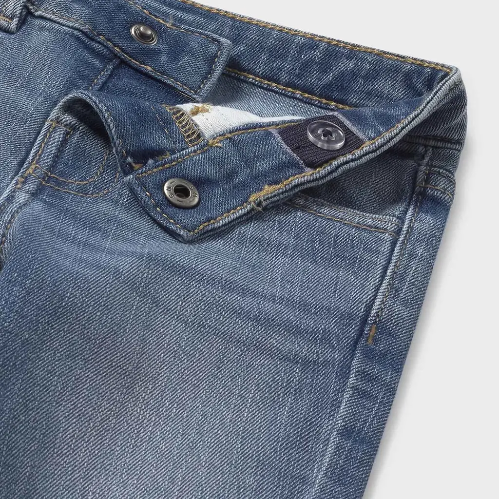 Spijkerbroekje (medium)