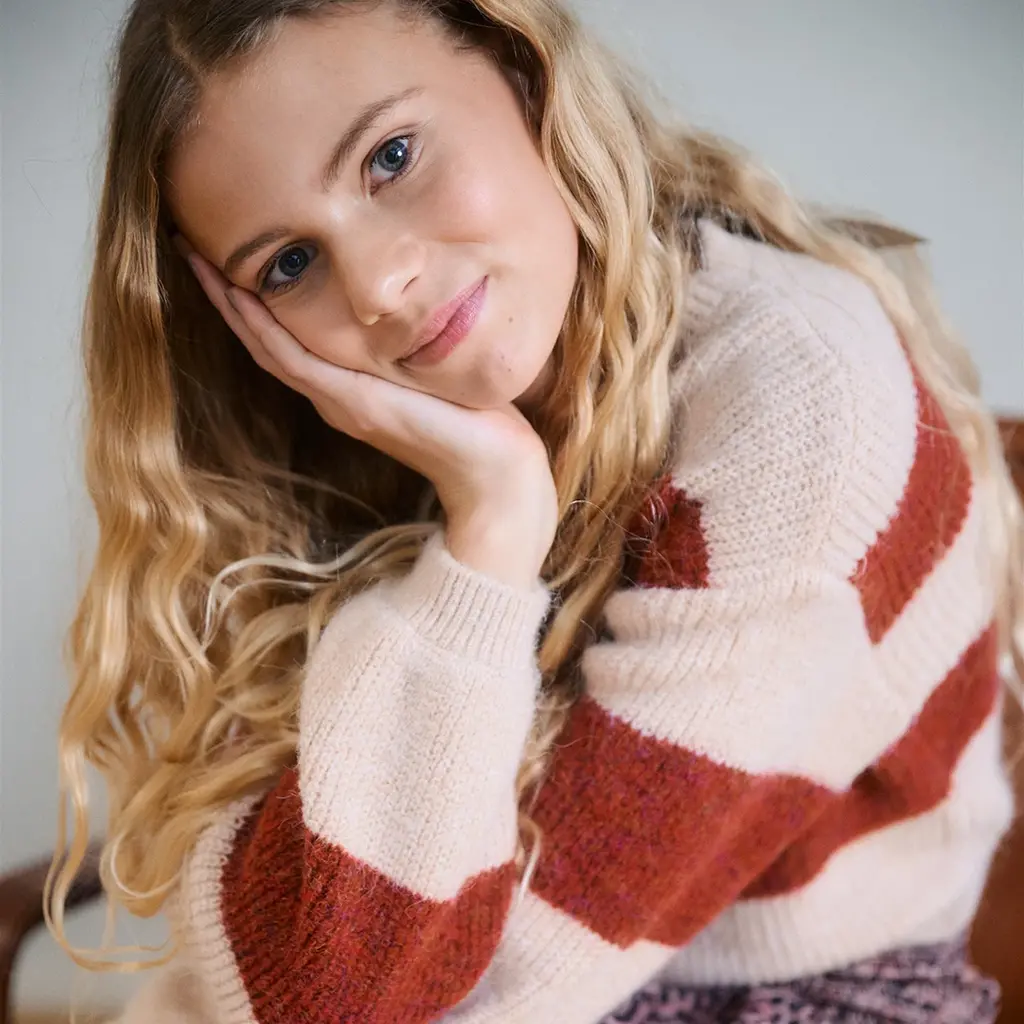 Gebreide trui Kate (ruby red)