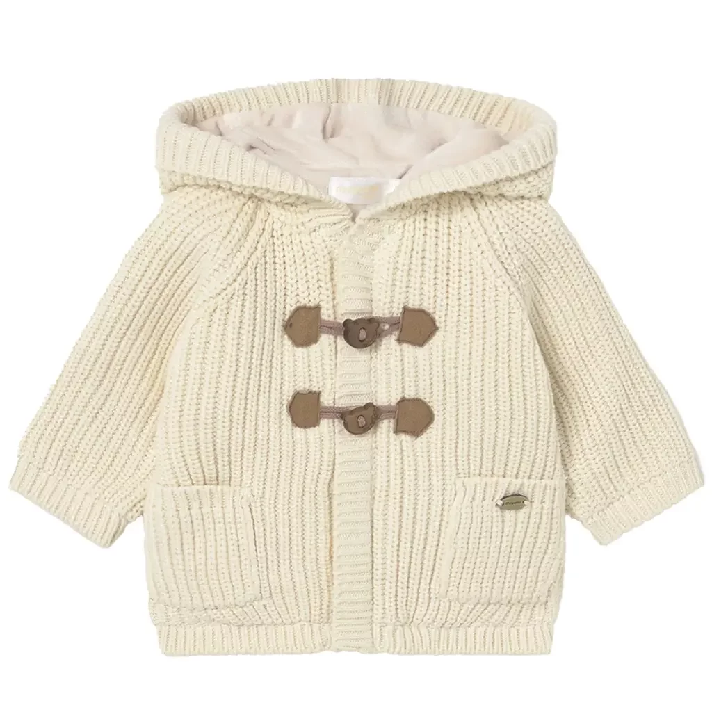 Gebreid jasje/vestje (pottery)