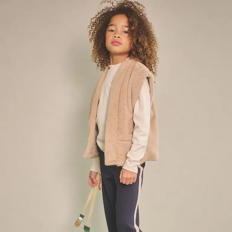 Gilet Kila (sand blush)