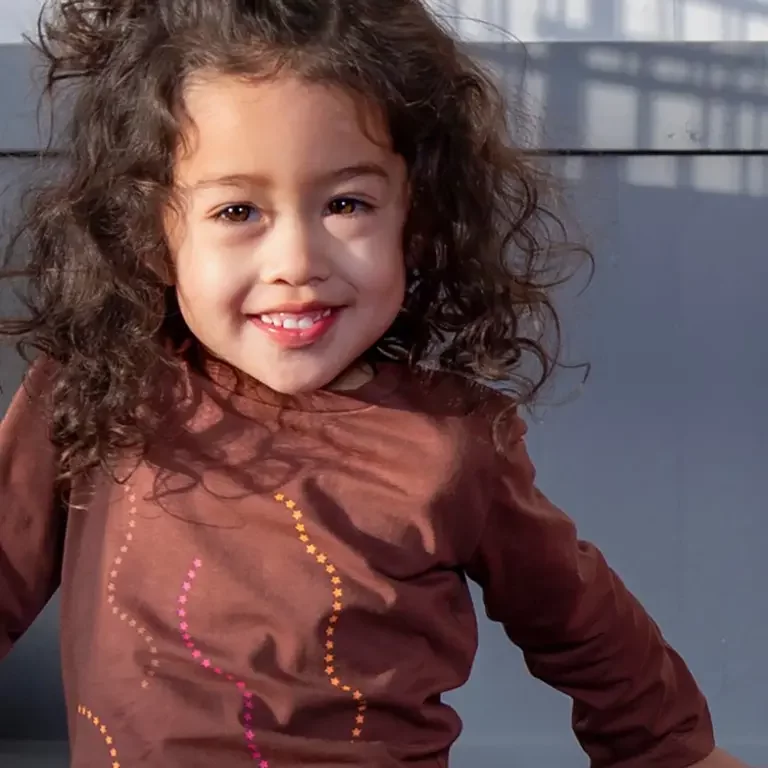 Longsleeve Tiara (fudgsickle)