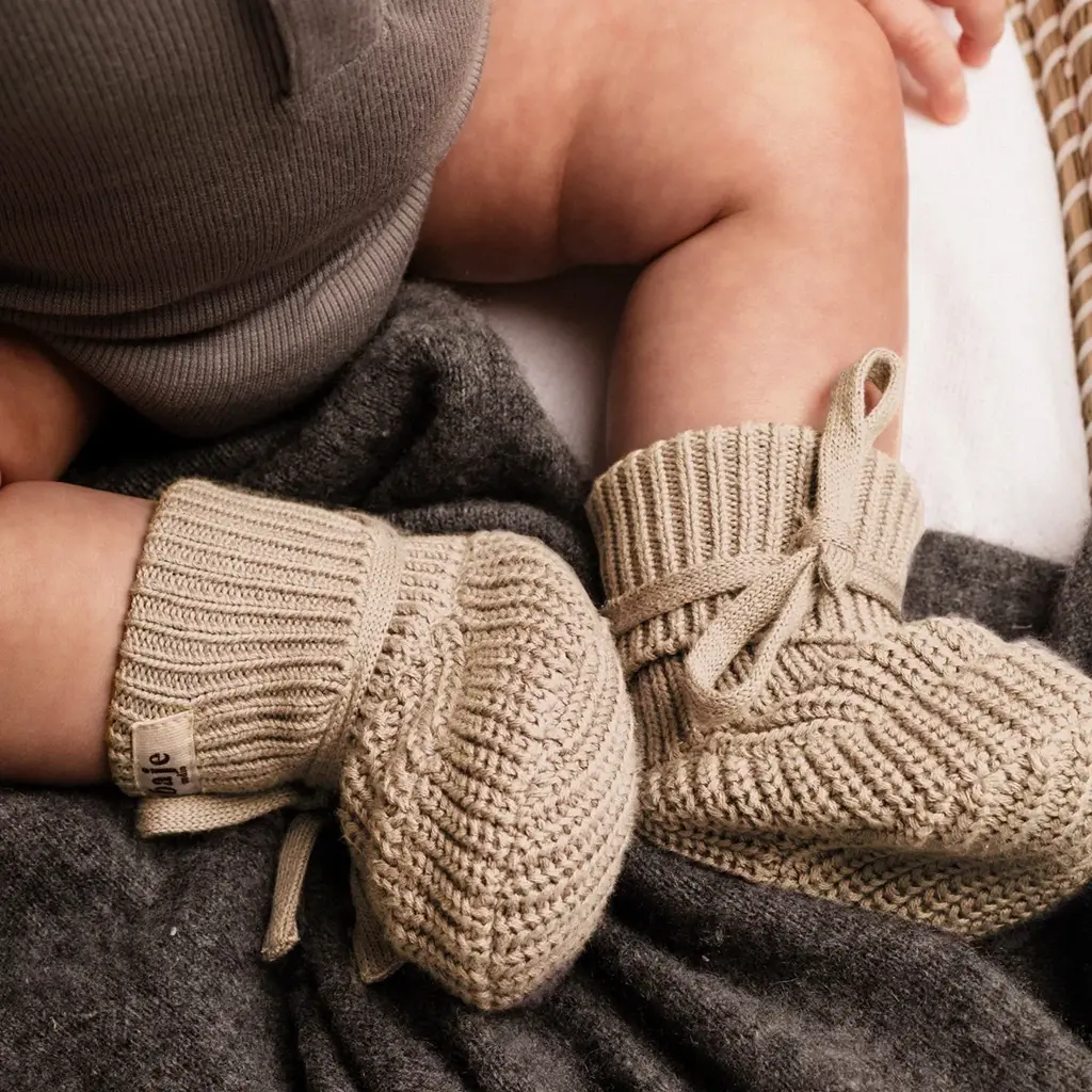 Gebreide slofjes Stans (sand desert multicolor)