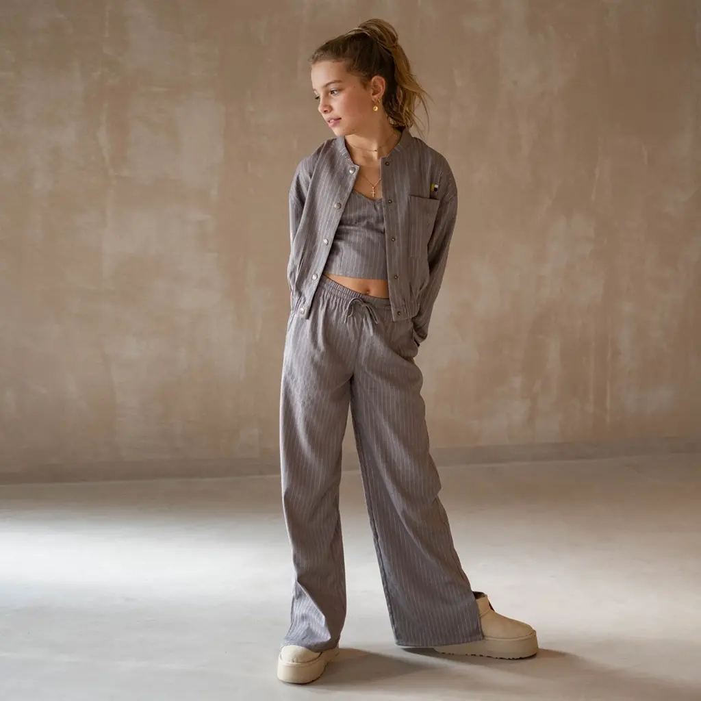 Top Emille cropped (grey)