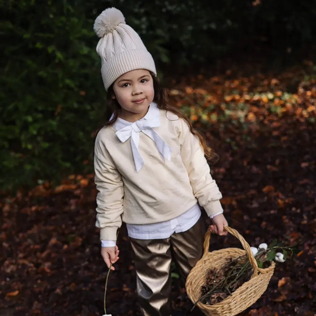 Trui Veere (white cream)