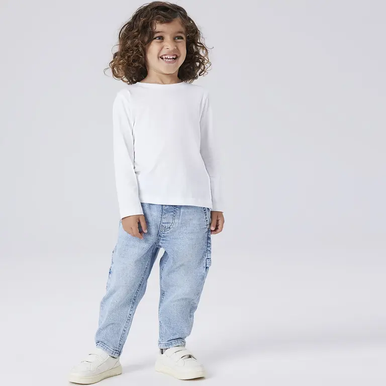 Jeans TAPERED (light blue denim)