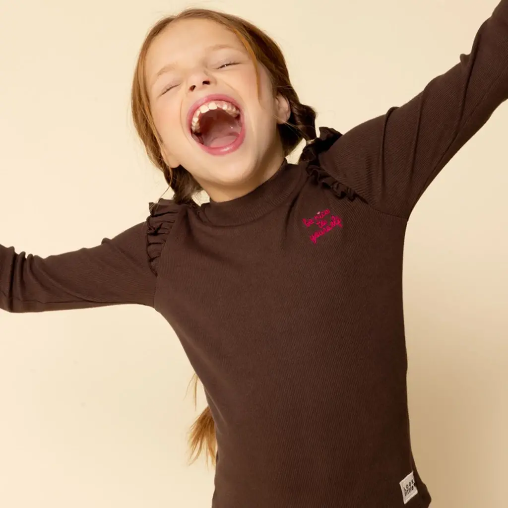 Longsleeve (dark brown)