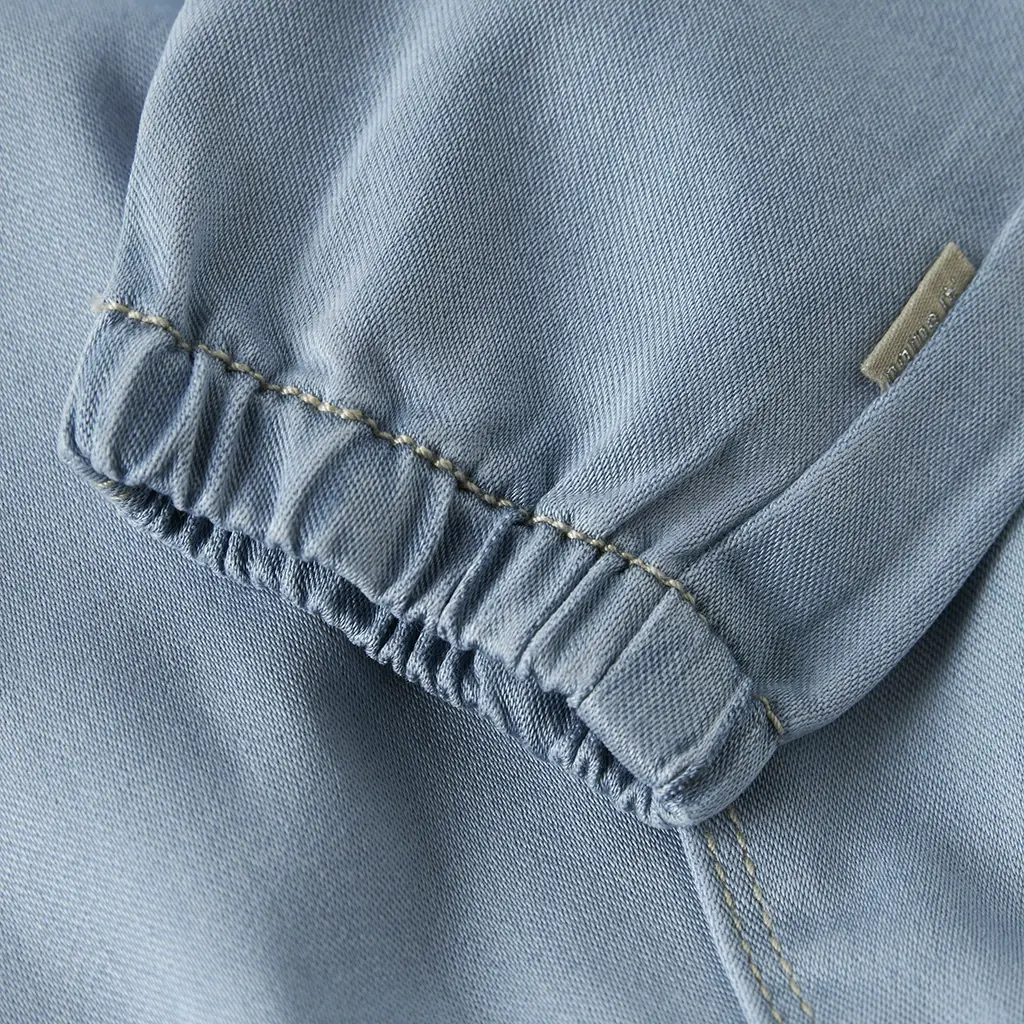 Zacht baby broekje Rose (light blue denim)