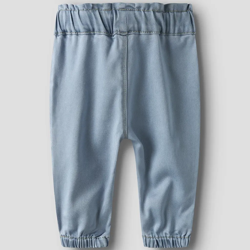 Zacht baby broekje Rose (light blue denim)