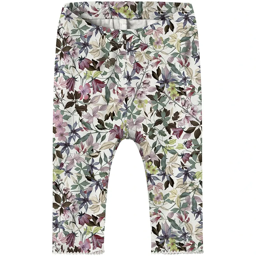 Broekje Salliana (cloud dancer)