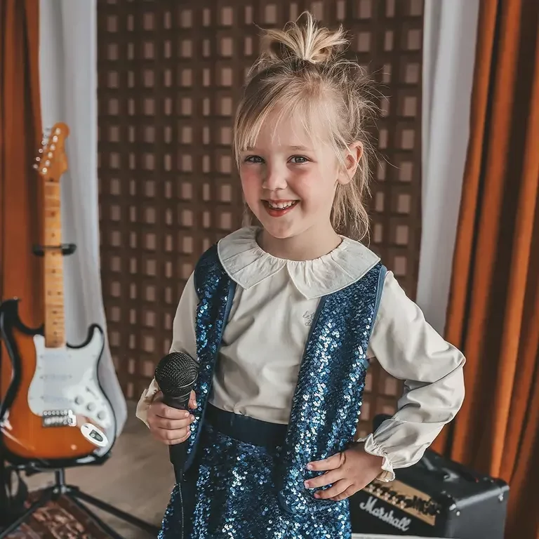 Gilet velvet sequin (insignia blue)