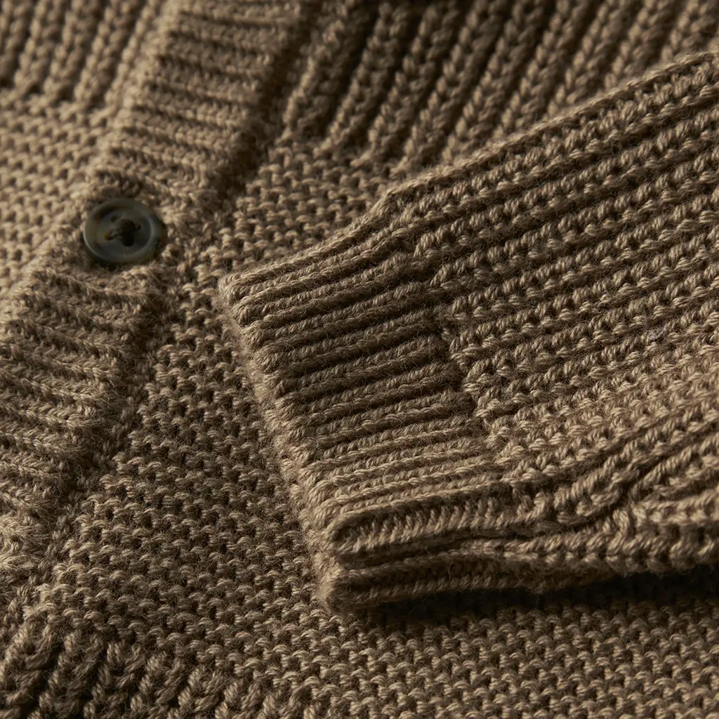 Gebreid vestje (toasted coconut)