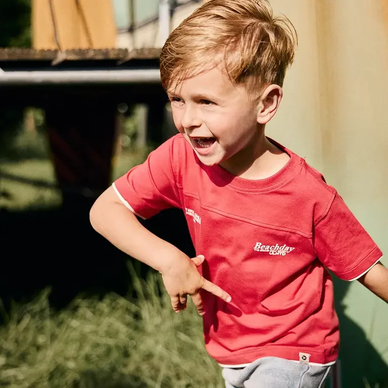 OP=OP! T-shirt (chrysanthemum)