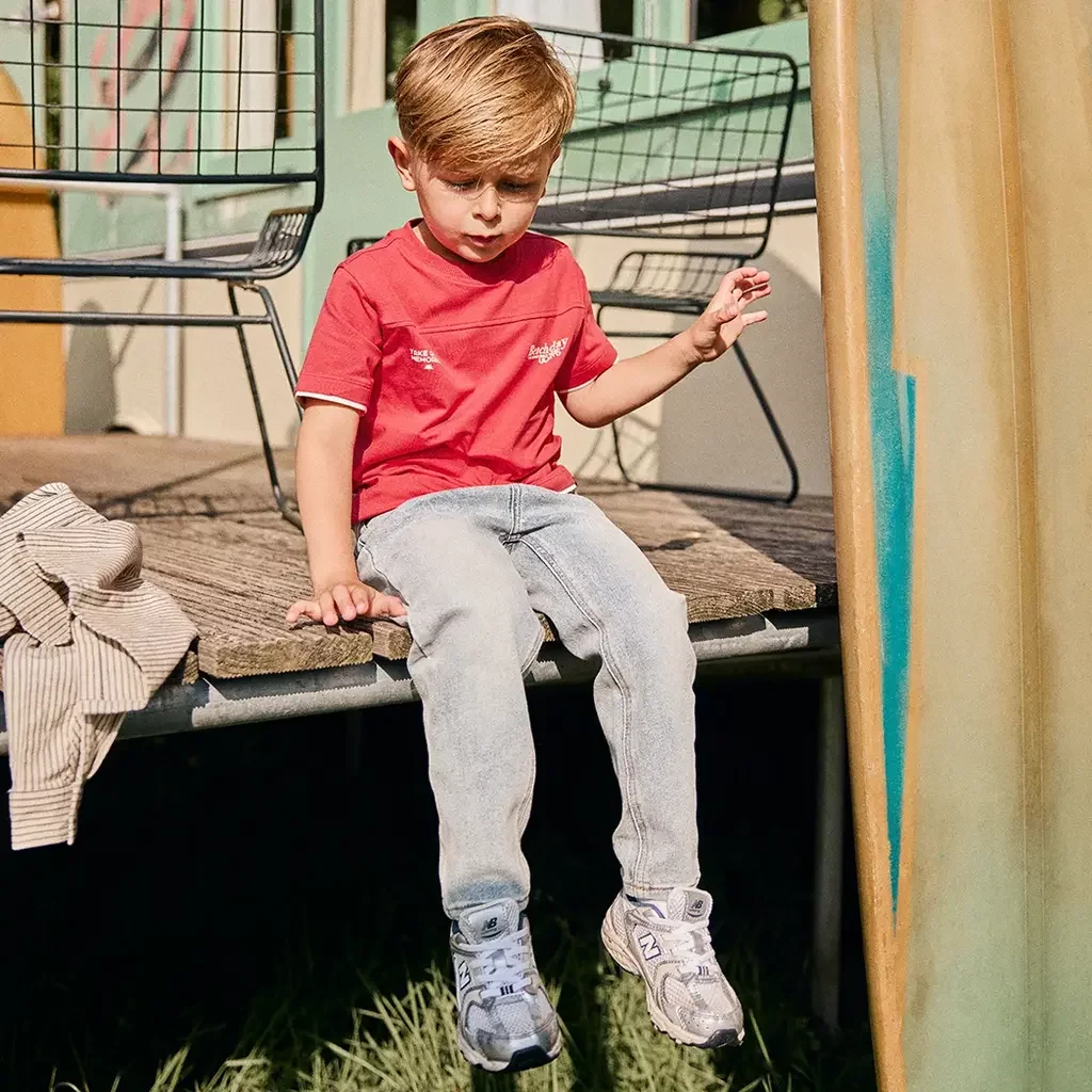 T-shirt (chrysanthemum)