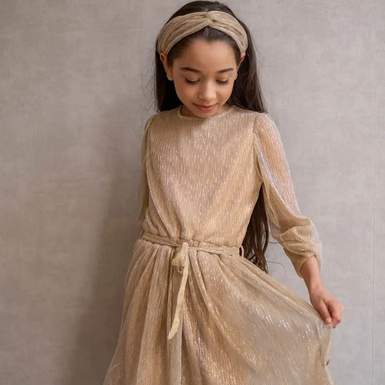 Jurk Maze plisse glitter (soft gold)