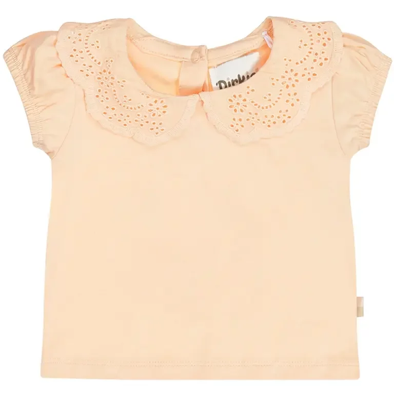 T-shirt (peach)