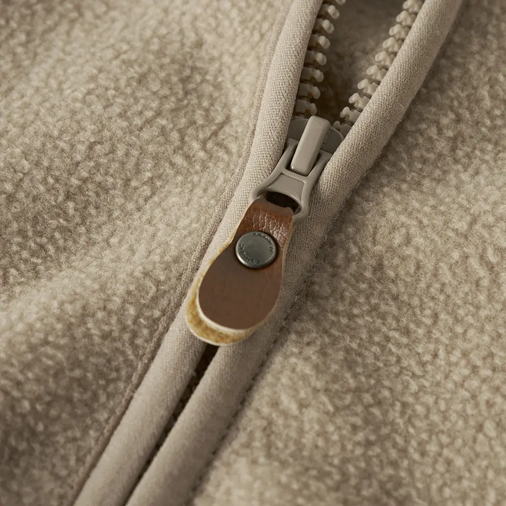 Baby zomerjasje fleece Meeko (silver mink)