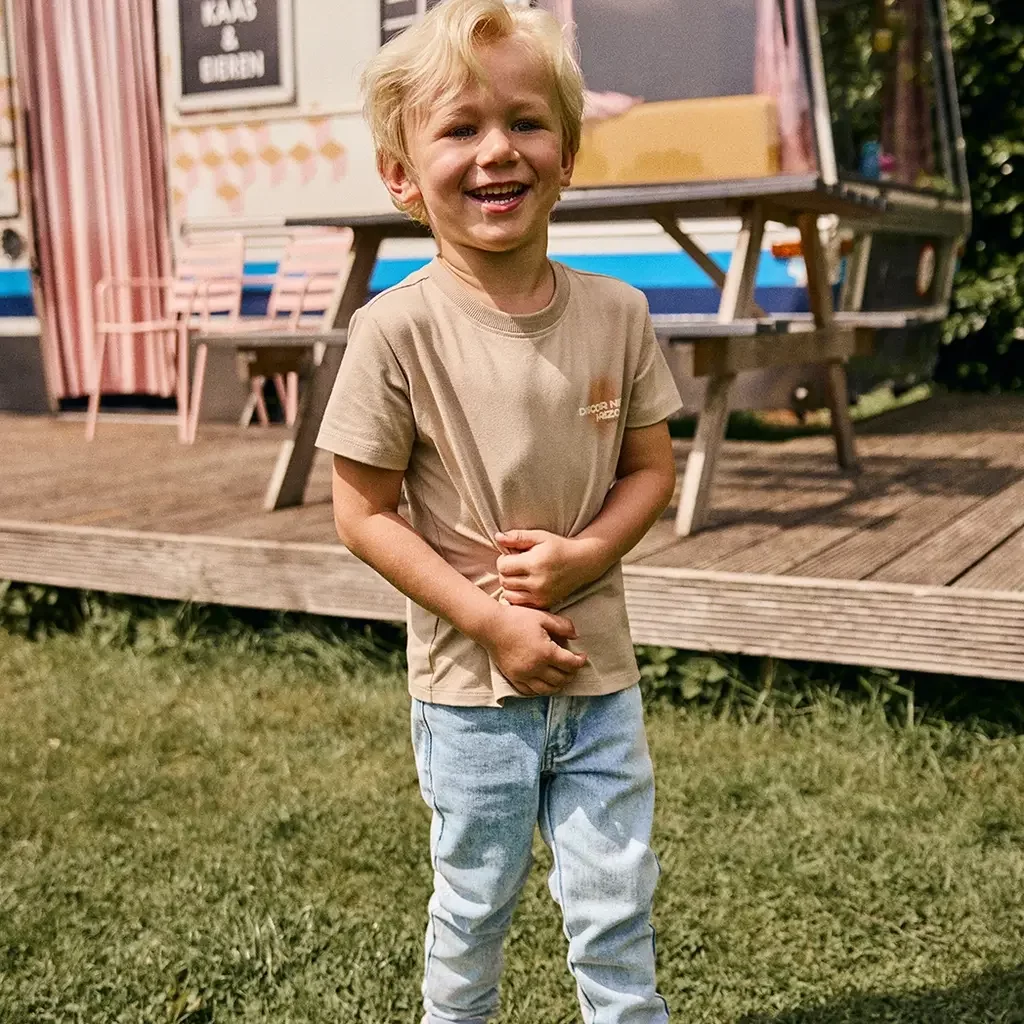 T-shirt Backprint (tuffet)