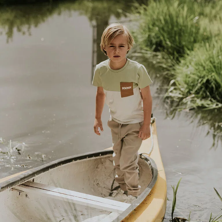 T-shirt (faded green)