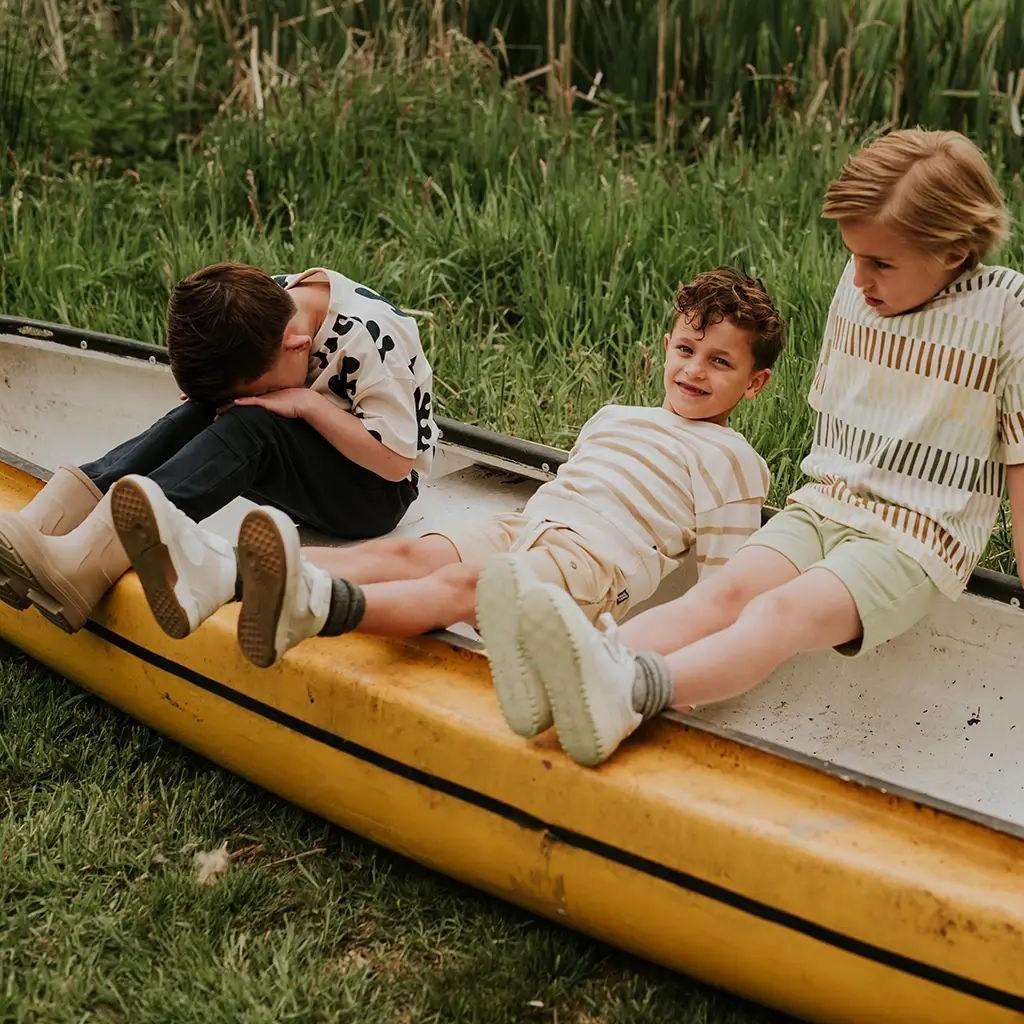 T-shirt loose fit (faded green)