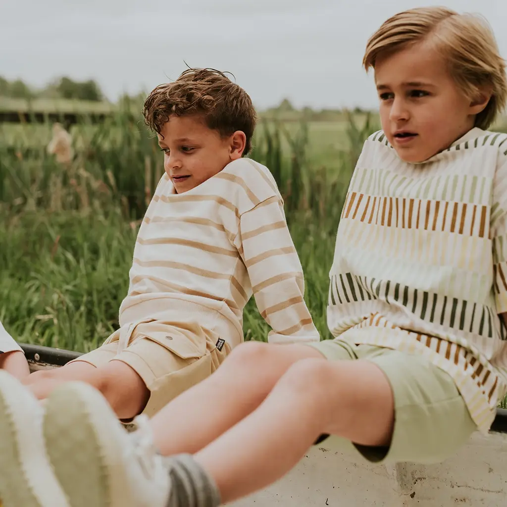 Korte broek (faded green)