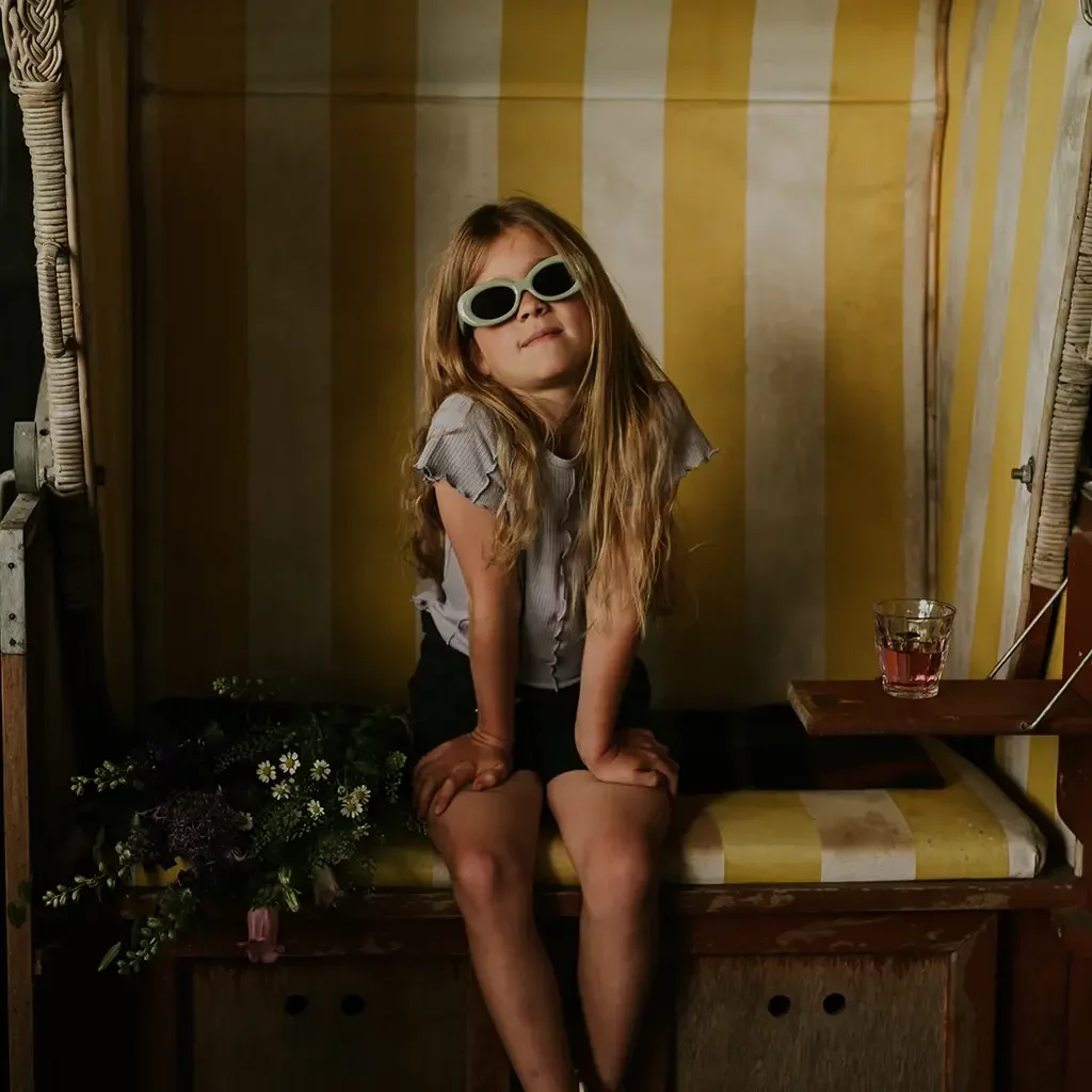 T-shirt (faded lavender)