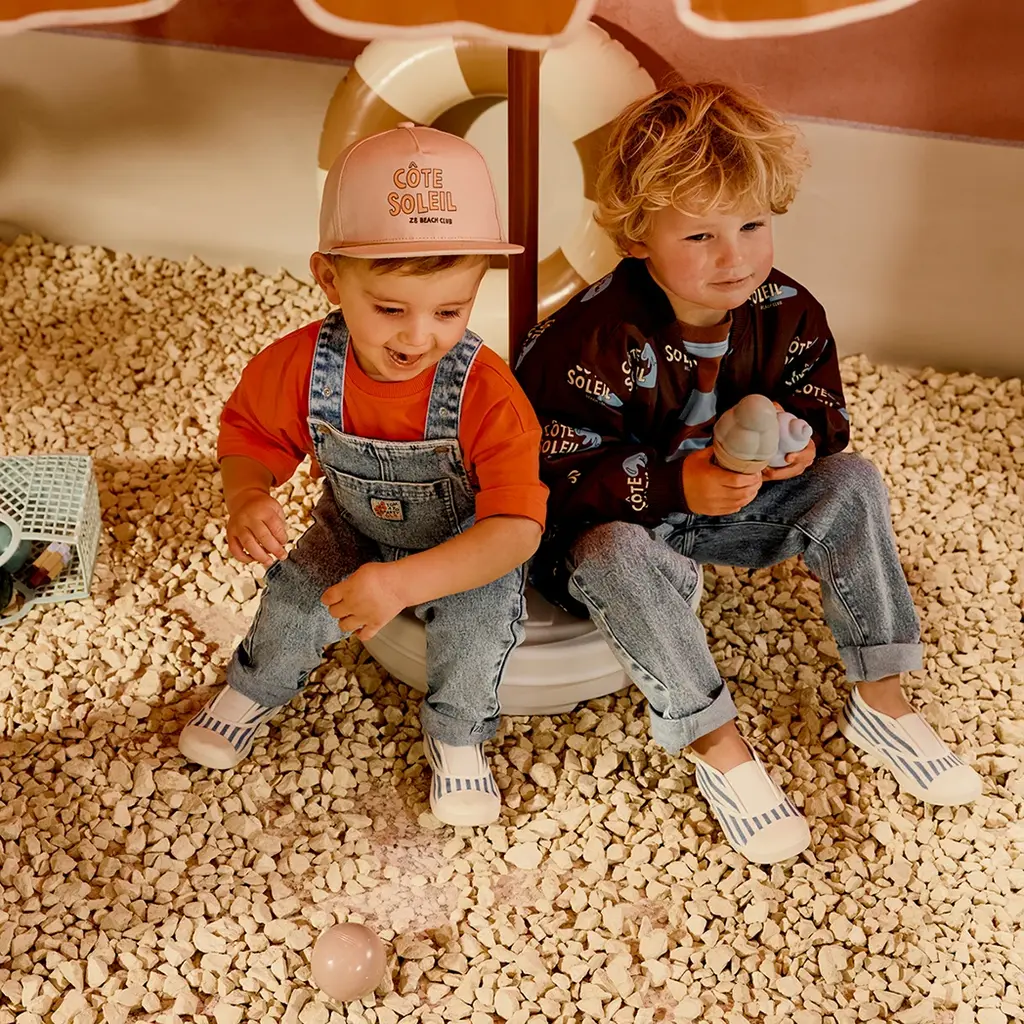 Zomerjas bomber Senne (after dark)